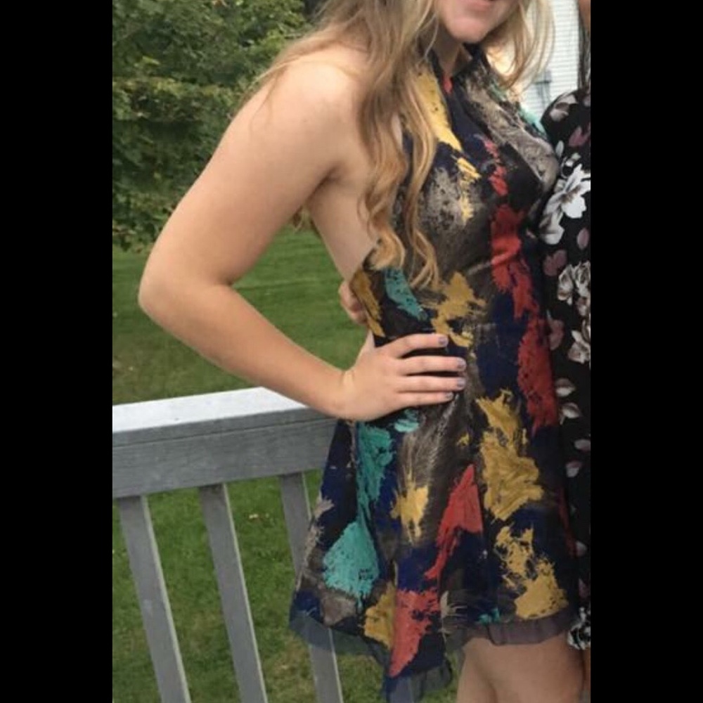 Formal Dress - Picture 3 of 3